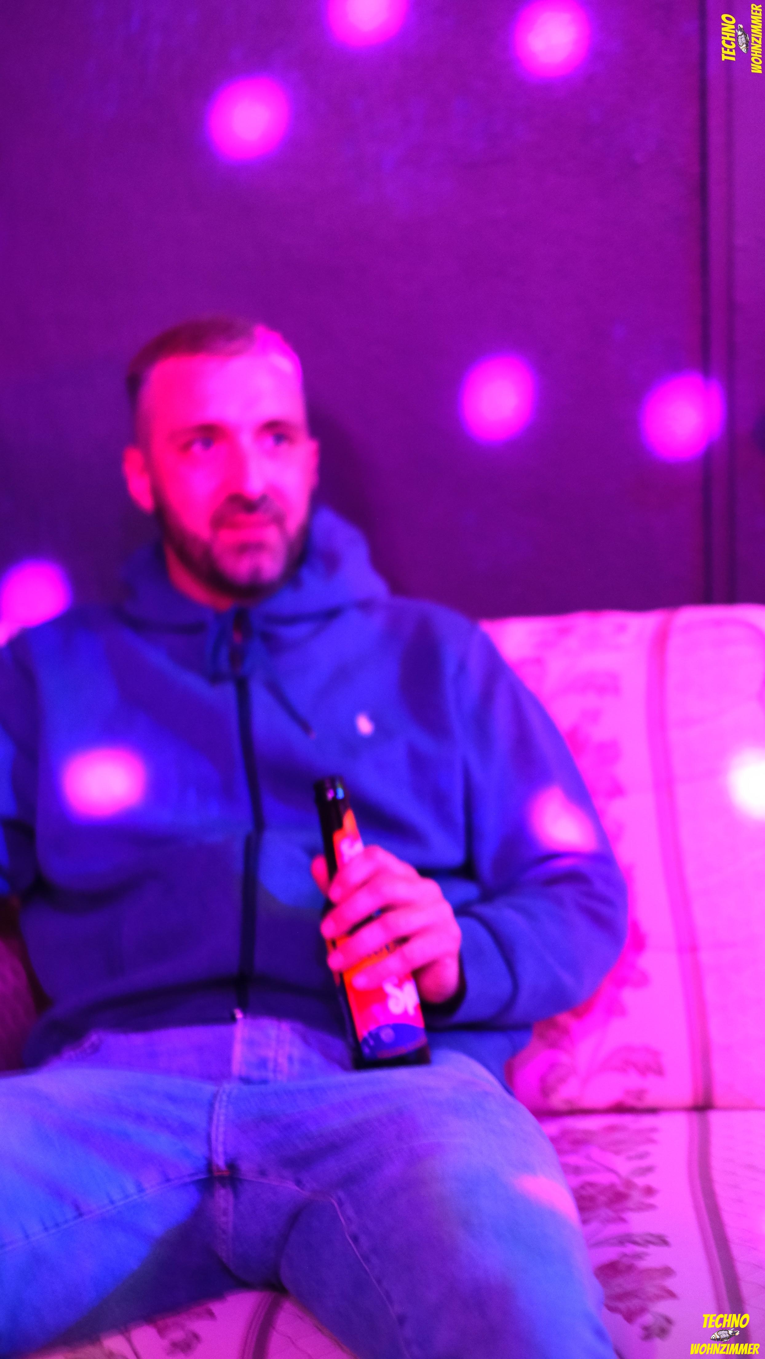 Techno Wohnzimmer Galerie